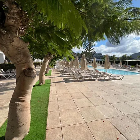 Cura Sea View Apartment